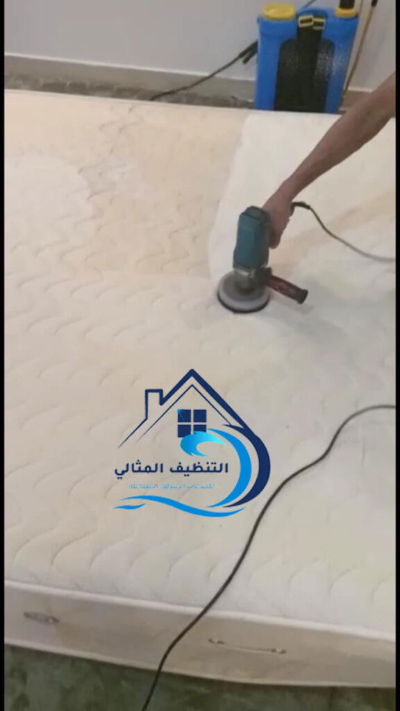 تنظيف مرتبة السرير من الروائح